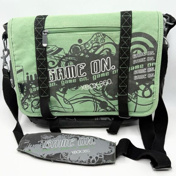 Mad Catz XBox Padded Messenger Bag Carrying Shoulder Bag Adjustable Straps